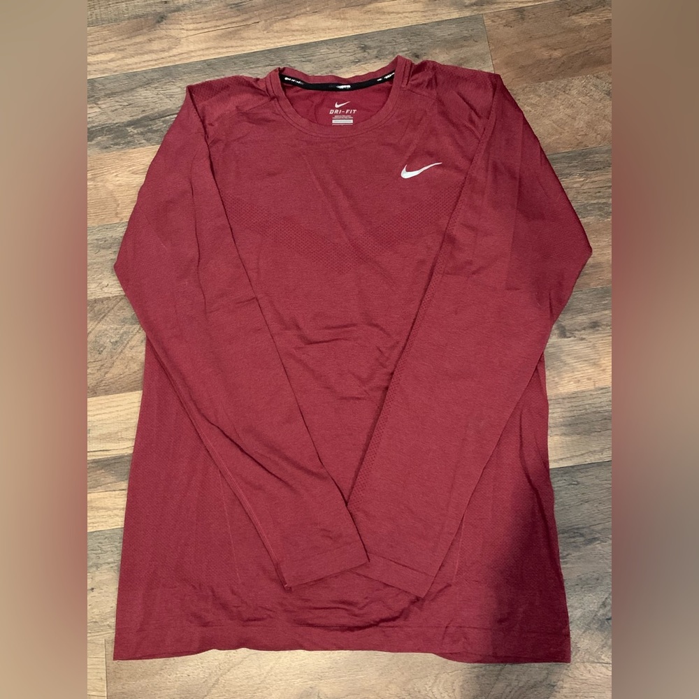 Nike Running Dri-Fit Longsleeve - Size Large - Color Dark Red